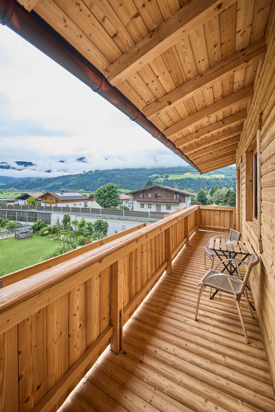 Platzhirsch Rooms - B&B - Self Check-In Piesendorf Exterior foto